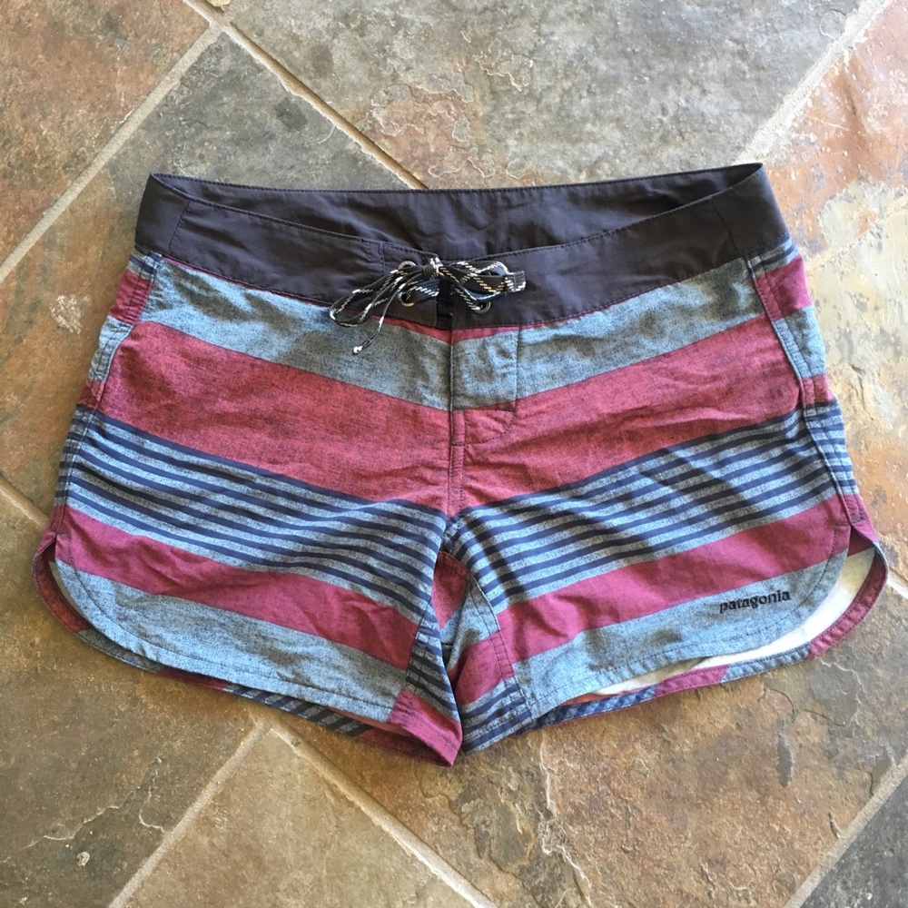 Patagonia Wavefarer® Boardshorts 5" Kiln Pink EUC